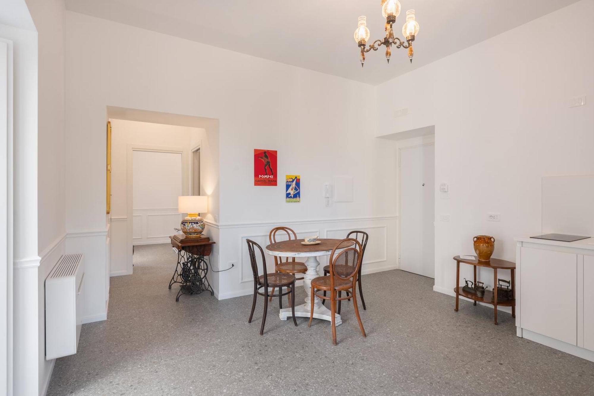 Palazzo Desiderio Apartment Castellammare di Stabia Exterior photo